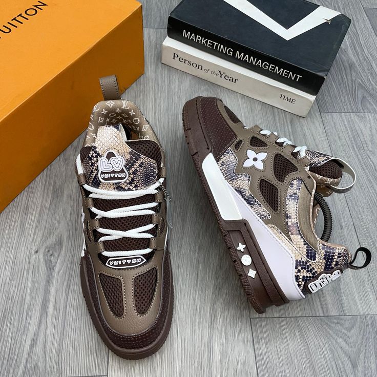 Quality Lv Sneaker